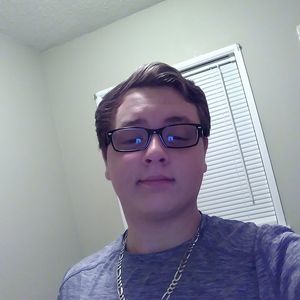 Meet your Posher, Cody